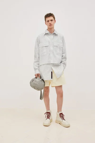 Look 64
